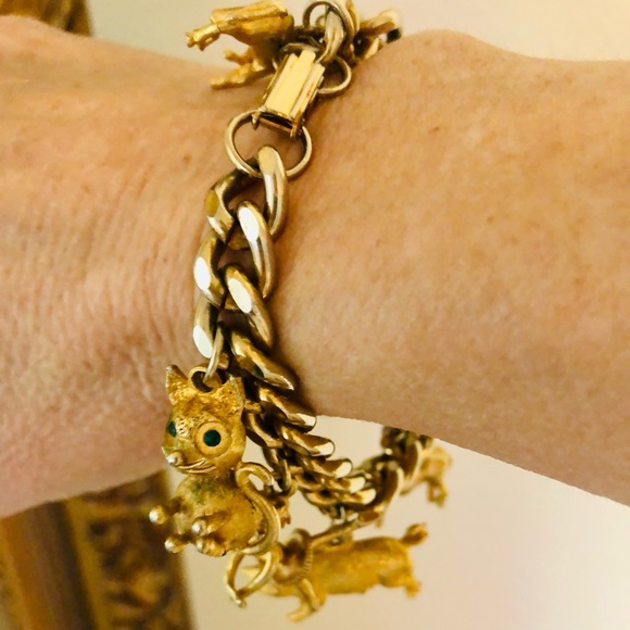 Vintage 1950’s Retro Figural Charm Bracelet - Picture 12 of 14